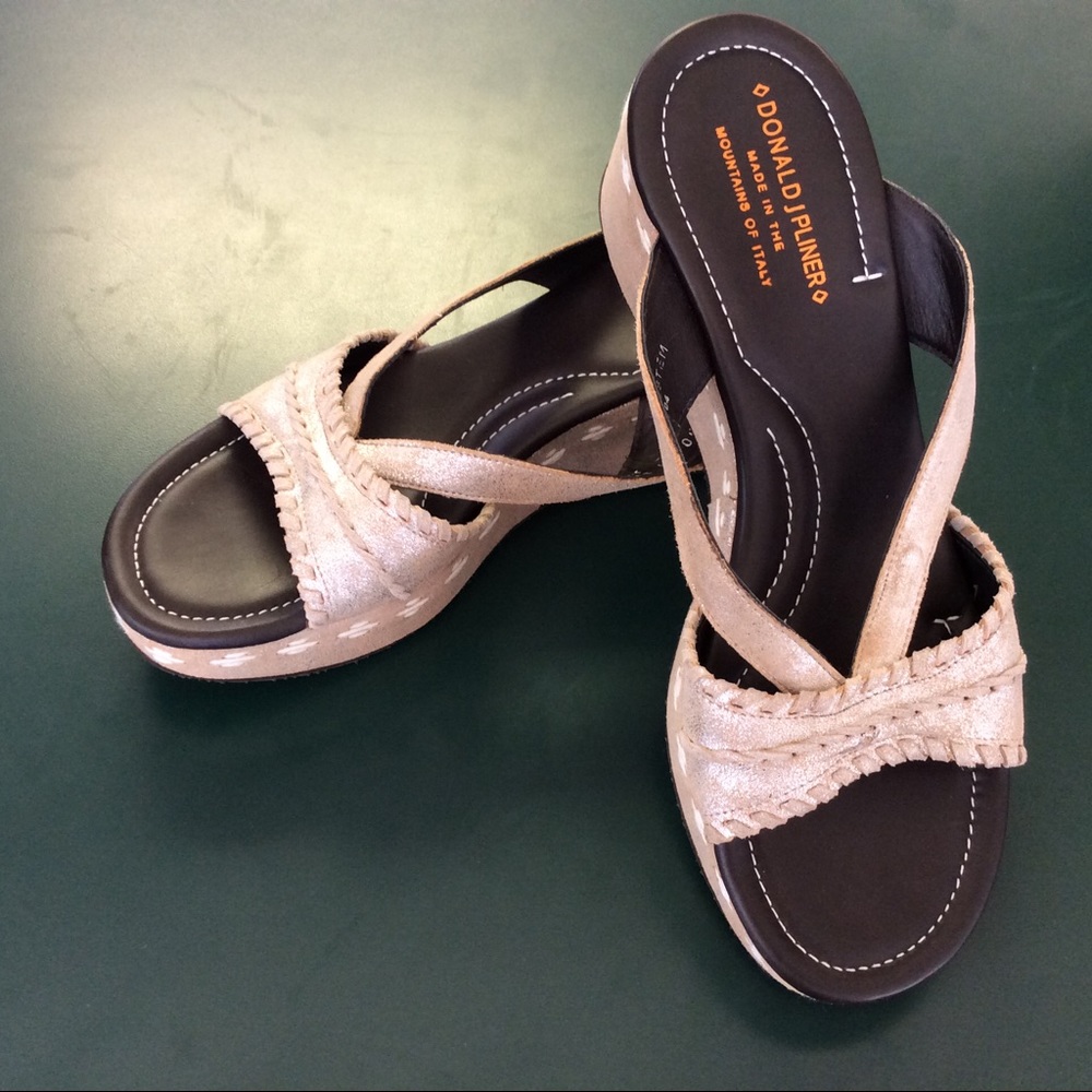 Donald Pliner Shoes!